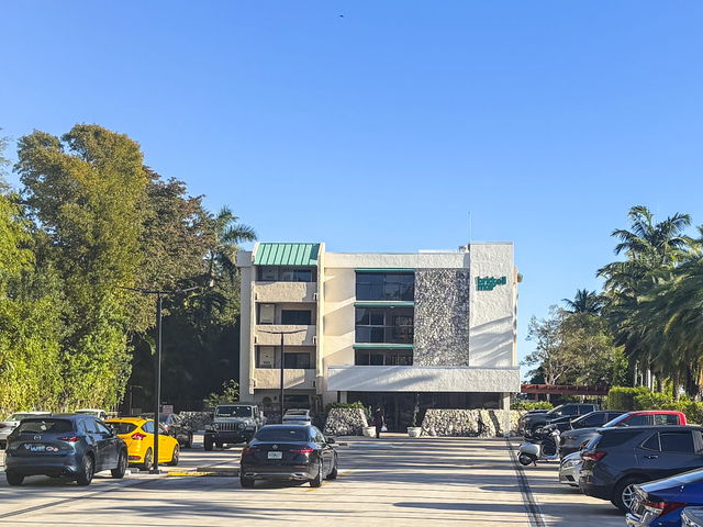 Brickell Mar Condo photo 2